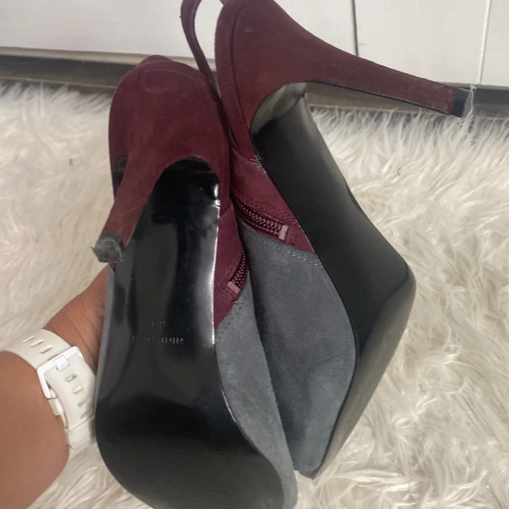 NINE WEST GONE GIRL SUEDE OPEN TOE HEELS